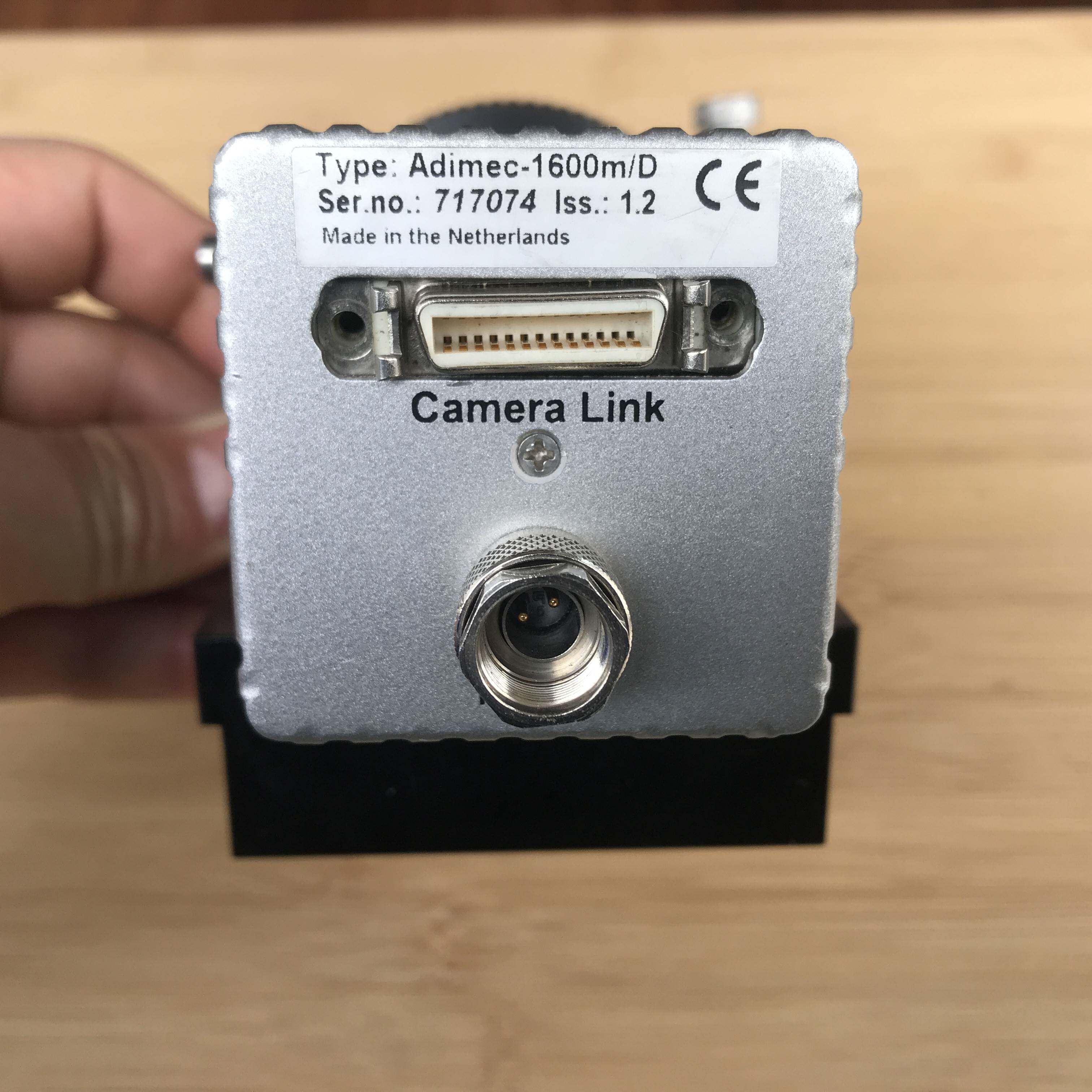 adimec-1600m/d 工业相机 实拍9新