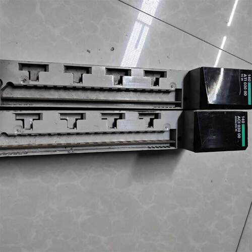 140ACI03000 PLC模块 可编程逻辑控制单元询价