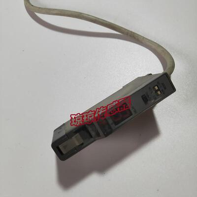堡盟光纤放大器光纤感测器FVDK 10P60Y0-404694  10P83/405382