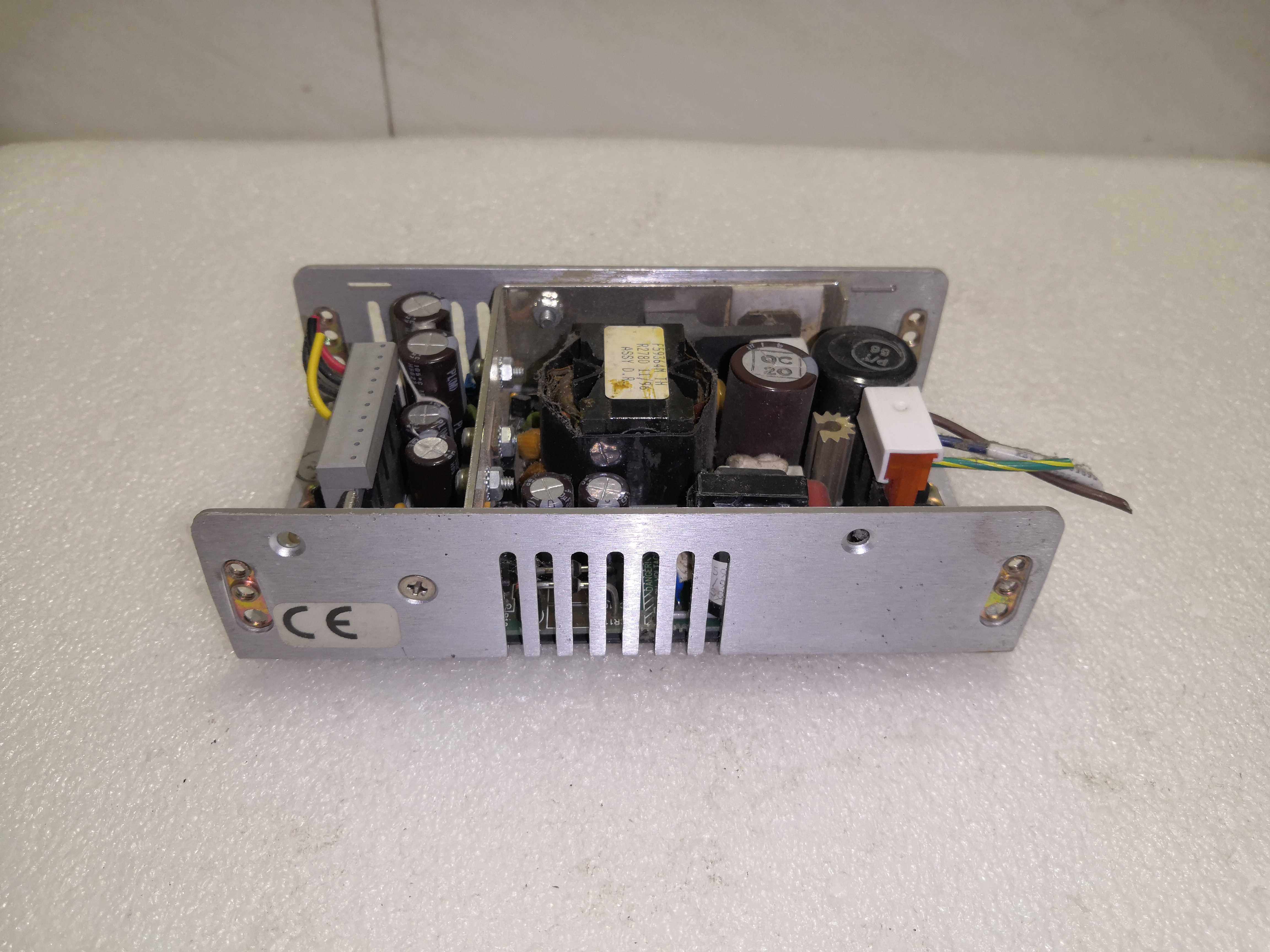 map55-4002开关电源bel power-one