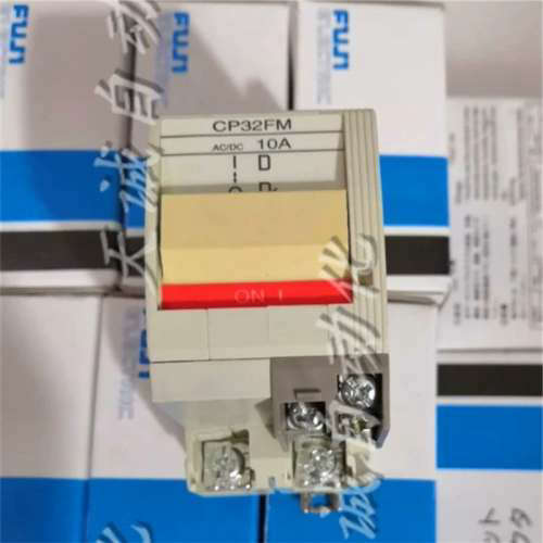 富士断路器开关CP32TM/TS CP32FM/7W D 10W CP32FM/15K 7A10A 15A