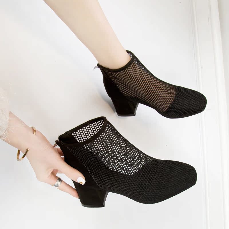 网纱凉靴女粗跟中跟方头单鞋春夏新款镂空配裙子女鞋性感包头凉鞋在类目 女鞋, 凉鞋中 - 来自Buy2taobao.com提供专业的淘宝代购服务