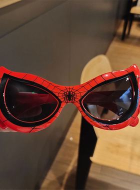 儿童眼镜太阳镜蜘蛛侠男童防晒墨镜宝宝玩具潮酷卡通时尚节日礼物