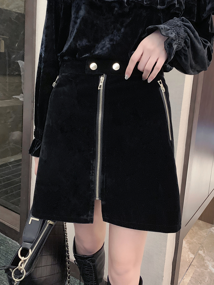 小香风半身裙女冬季短裙气质韩版修身包臀丝绒名媛气质短款高腰裙在类目 女装/女士精品, 半身裙中 - 来自Buy2taobao.com提供专业的淘宝代购服务