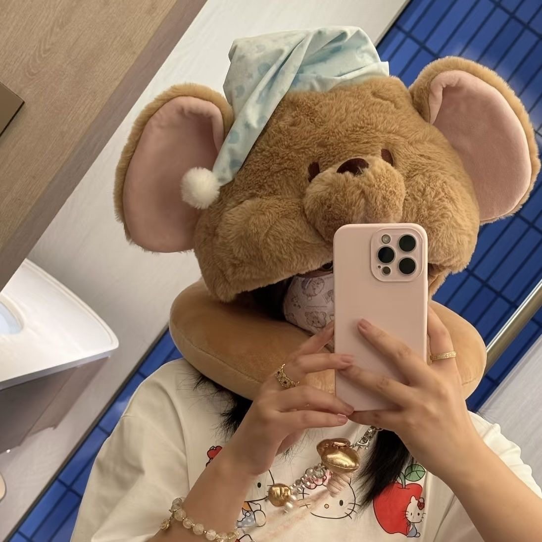 小红书小豆可爱卡通连帽旅行午睡ins护颈飞机遮光枕头帽子一体