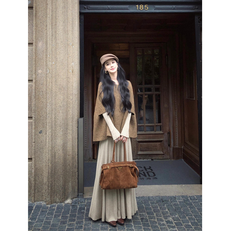 巨好看的两件套夏装小个子松弛感露肩上衣高腰显瘦条纹阔腿裤套装