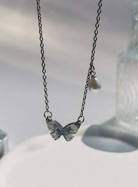 碎冰蓝蝴蝶项链珍珠钛钢链条甜酷风配饰锁骨链高级感精致气质饰品