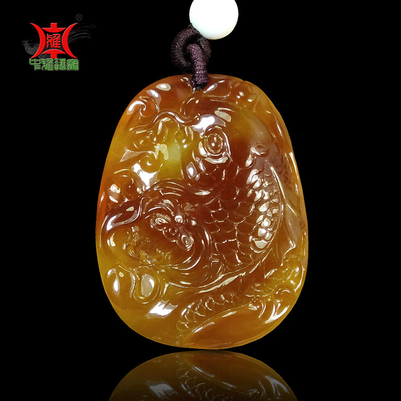 中雅珠宝天然玉石翡翠红翡俏色巧雕莲花鲤鱼项链吊坠女配珠毛衣链