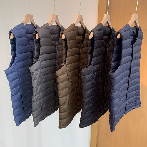 岛国好穿不钻绒圆领马甲