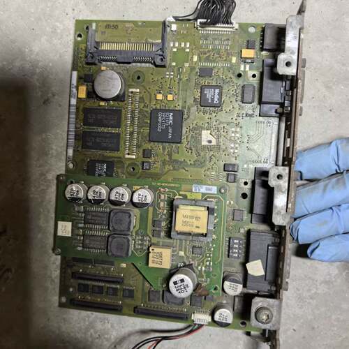 可维修西门子触摸屏。6AV6 545-0CC10-0AX0主板议价