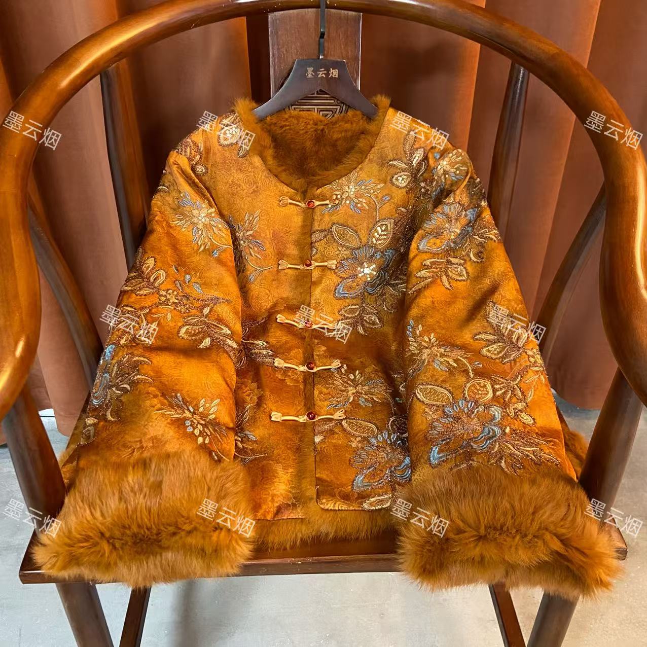 【望锦】新中式双面穿桑蚕丝兔毛刺绣系扣时尚潮流女装秋冬款中国