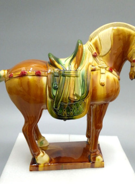 唐三彩马陶瓷客厅非物质文化遗产