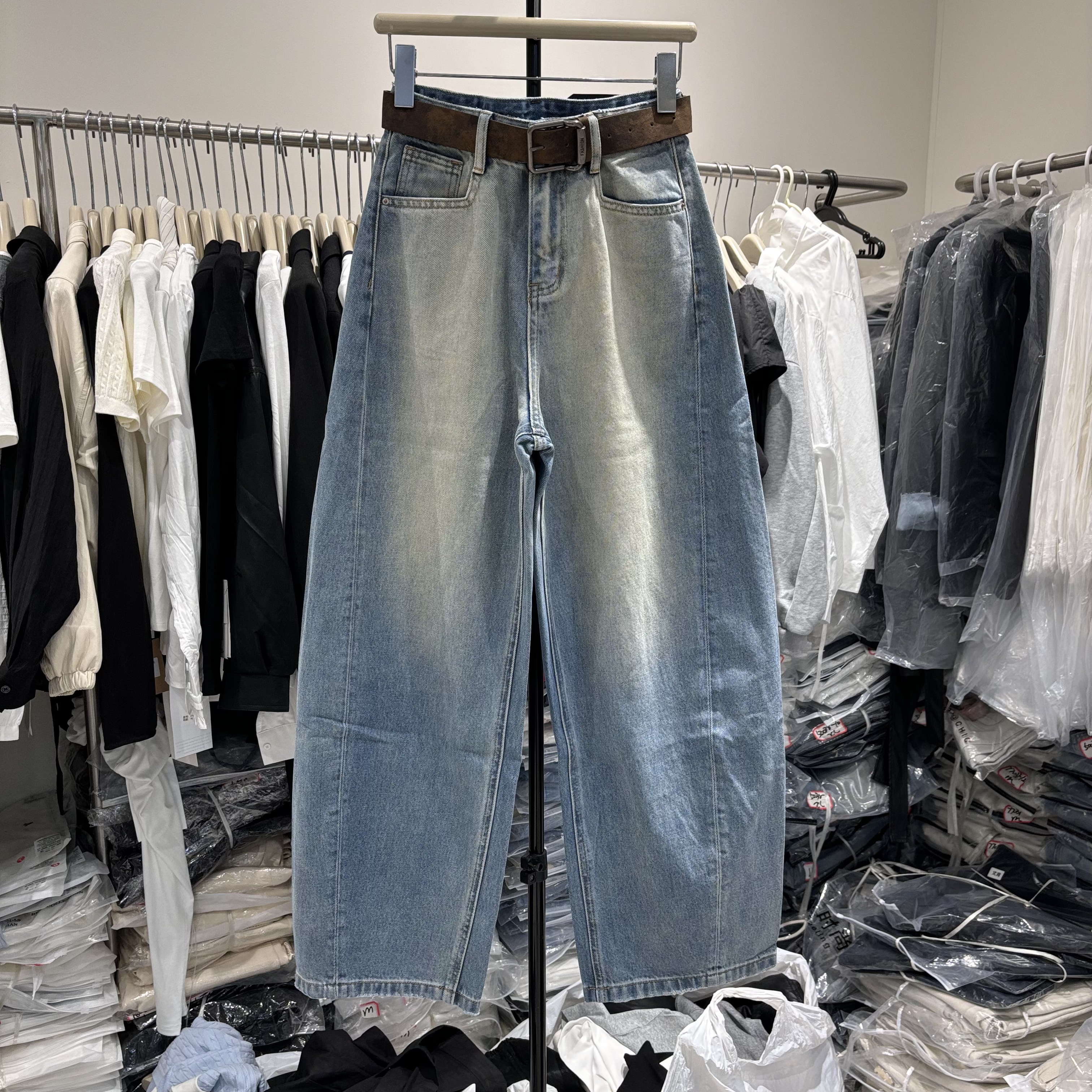 DS的尚50038-10欧重工洗水复古阔腿牛仔裤女春季时髦显瘦长裤2026