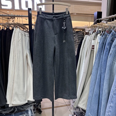 高端欧货秋新款今年流行好看配挂件后松紧高腰显瘦宽松直筒裤9615