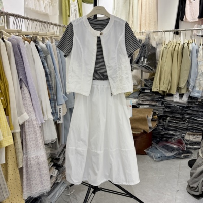 休闲时尚拉链马甲条纹短袖半身裙套装女2026夏季显瘦小个子三件套