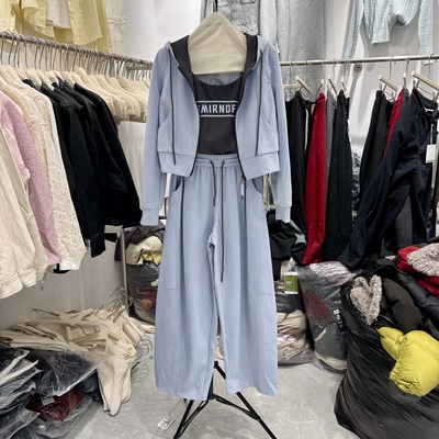 休闲运动卫衣套装女春装2026新款独特漂亮一整套巨好看超火三件套