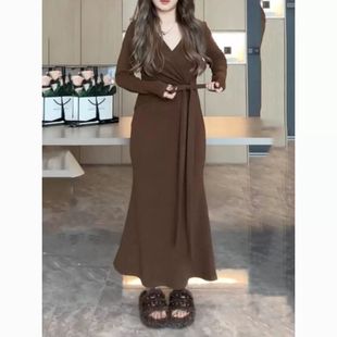 新款 韩系通勤胖MM遮肉女高端春秋季 小众辣妹连衣裙240斤 法式 大码