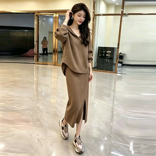 高级感连帽卫衣半身裙两件套女胖mm大码春秋显瘦减龄洋气时尚套装