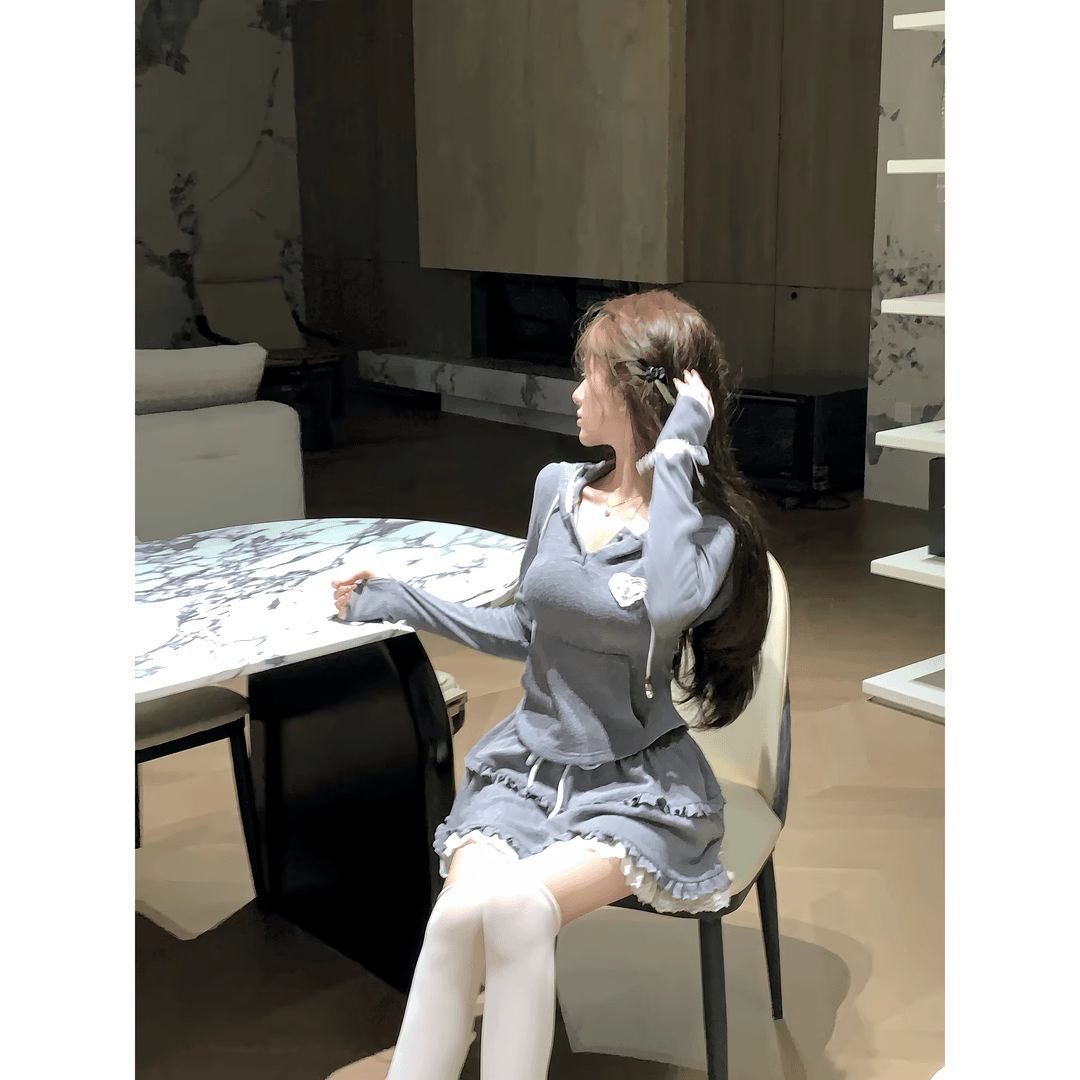 大码胖mm春秋季新款纯欲风修身显瘦连帽上衣半裙两件套套装240斤