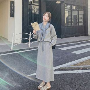 胖mm大码灰色休闲卫衣套装裙女秋季超火减龄搭配披肩半身裙三件套