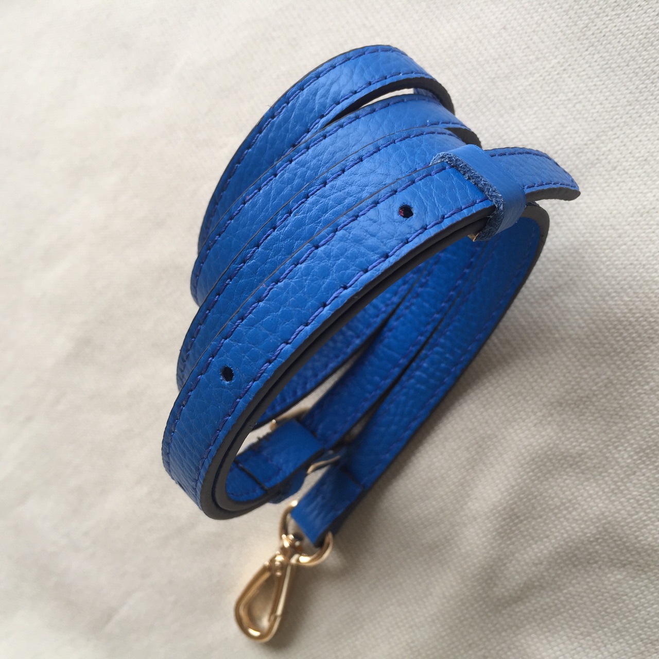 MK替换荔枝纹艳兰蓝色肩带女斜挎包包带子配件真皮1.8宽调节长度