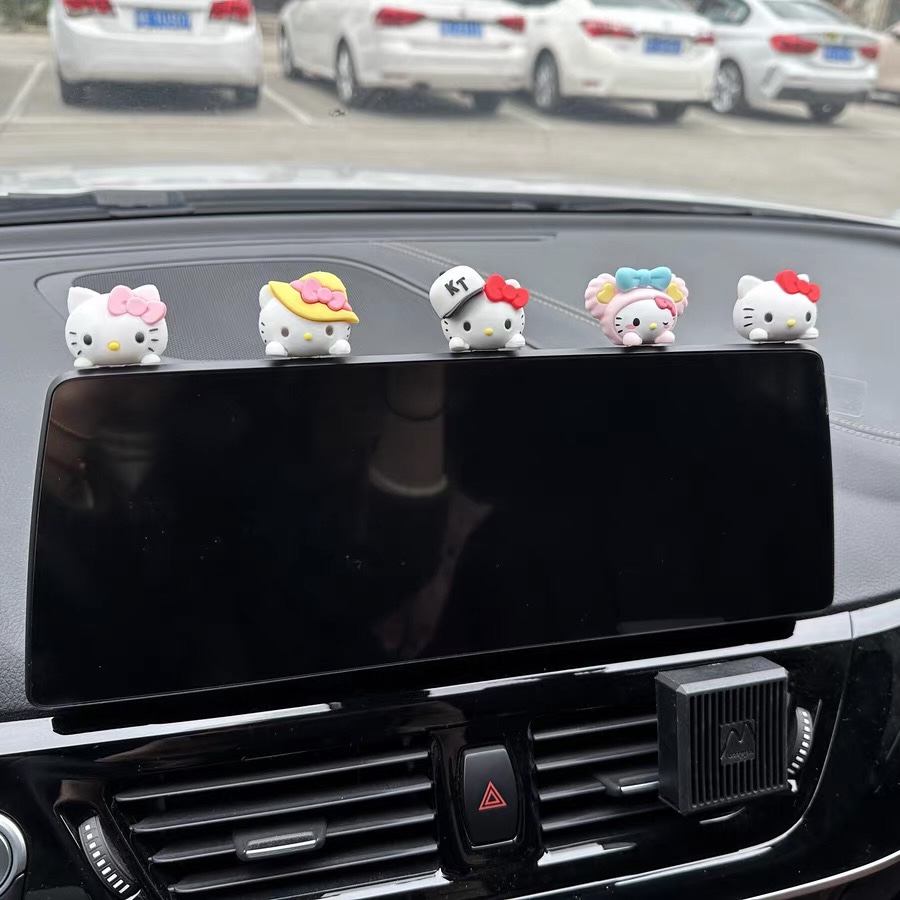 hellokitty汽车装饰摆件