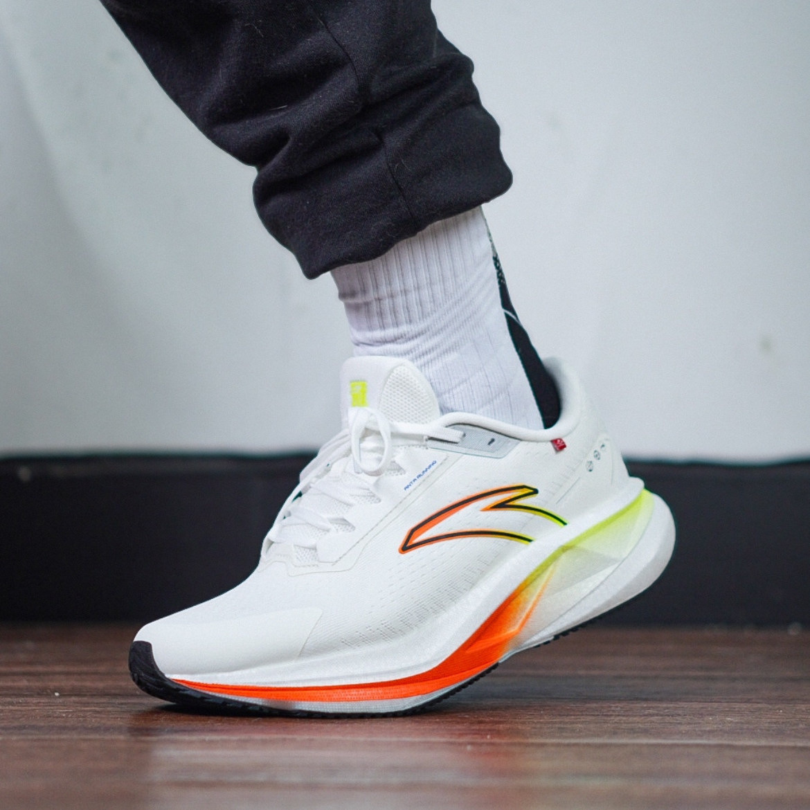 安踏冠军3代SE丨缓震跑步鞋男专业训练防泼水运动跑鞋112515532,运动鞋new,跑步鞋,淘宝优惠券,粉丝福利购,淘宝优惠卷