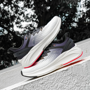 安踏毒刺5代跑步鞋男鞋秋季新款轻便跑步鞋减震专业透气运动鞋男