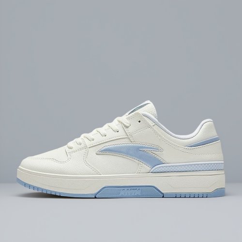 安踏板鞋低帮小白鞋女2025春季款