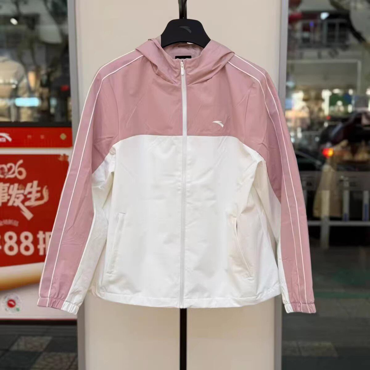 安踏无氟防泼水外套 | 丝光绒茄克女春季保暖防风外套162617604S