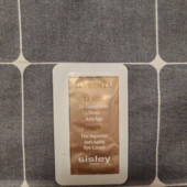 新品 上市Sisley希思黎致臻夜间修护眼霜1.5ml小样