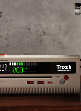 Trozk特洛克红白机插排桌面快充朋克电力插线板type-c插头多功能插座排苹果PD20W适用于iPhone17promax充电器