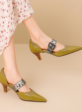 尖头细跟丽珍鞋44包头包跟真皮凉鞋女45.46一字扣铆钉单鞋女42.43