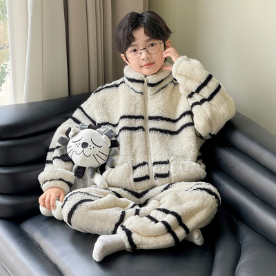 男童睡衣秋冬款加绒加厚珊瑚绒