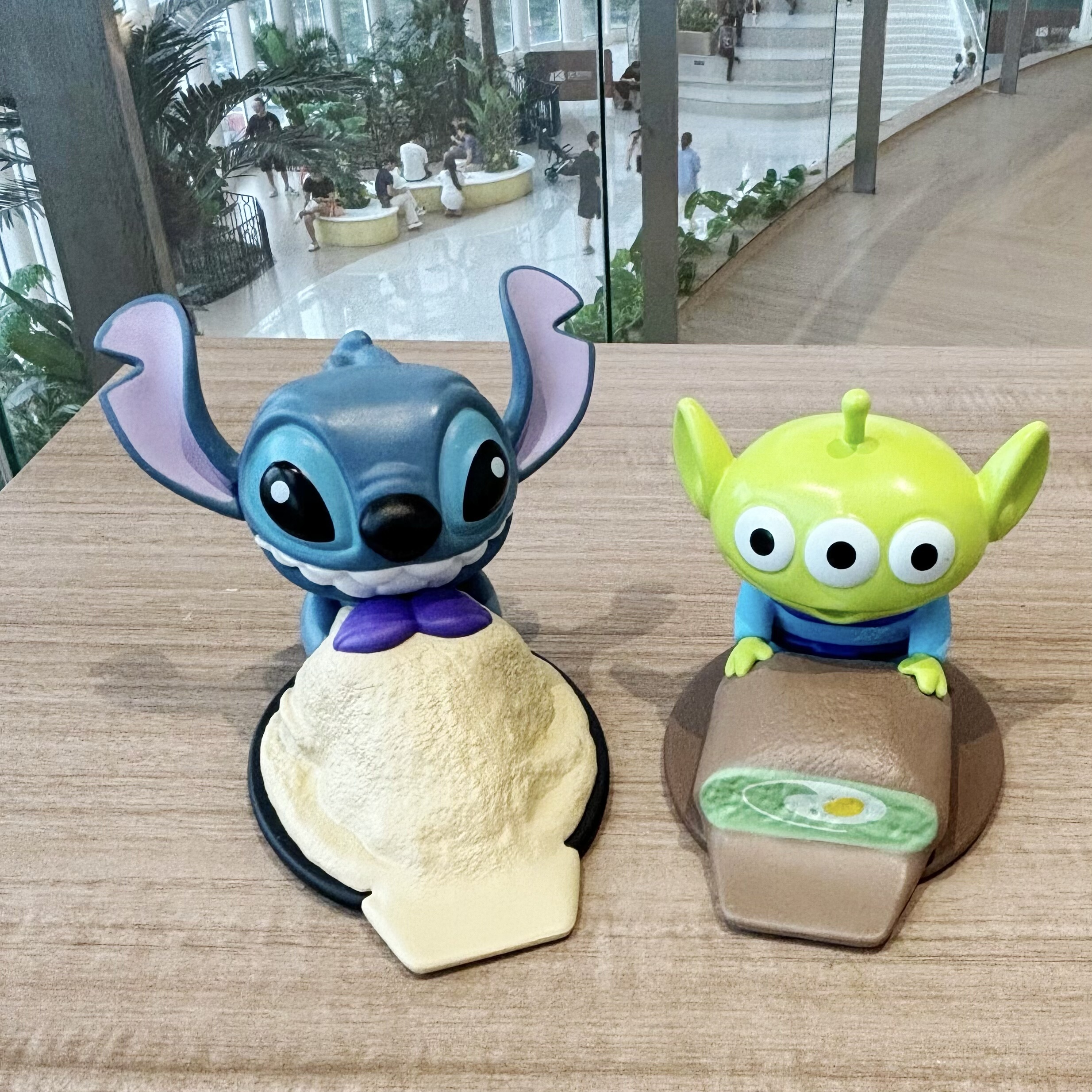 史迪仔三眼仔手办摆件创意门挡防风防撞免打孔可爱安全家用防夹手