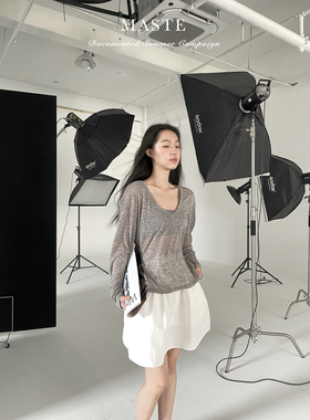 MASTE “Lightweight”松弛具像化 微透亲肤大V领 防晒T恤罩衫