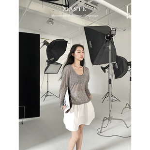MASTE “Lightweight”松弛具像化 微透亲肤大V领 防晒T恤罩衫