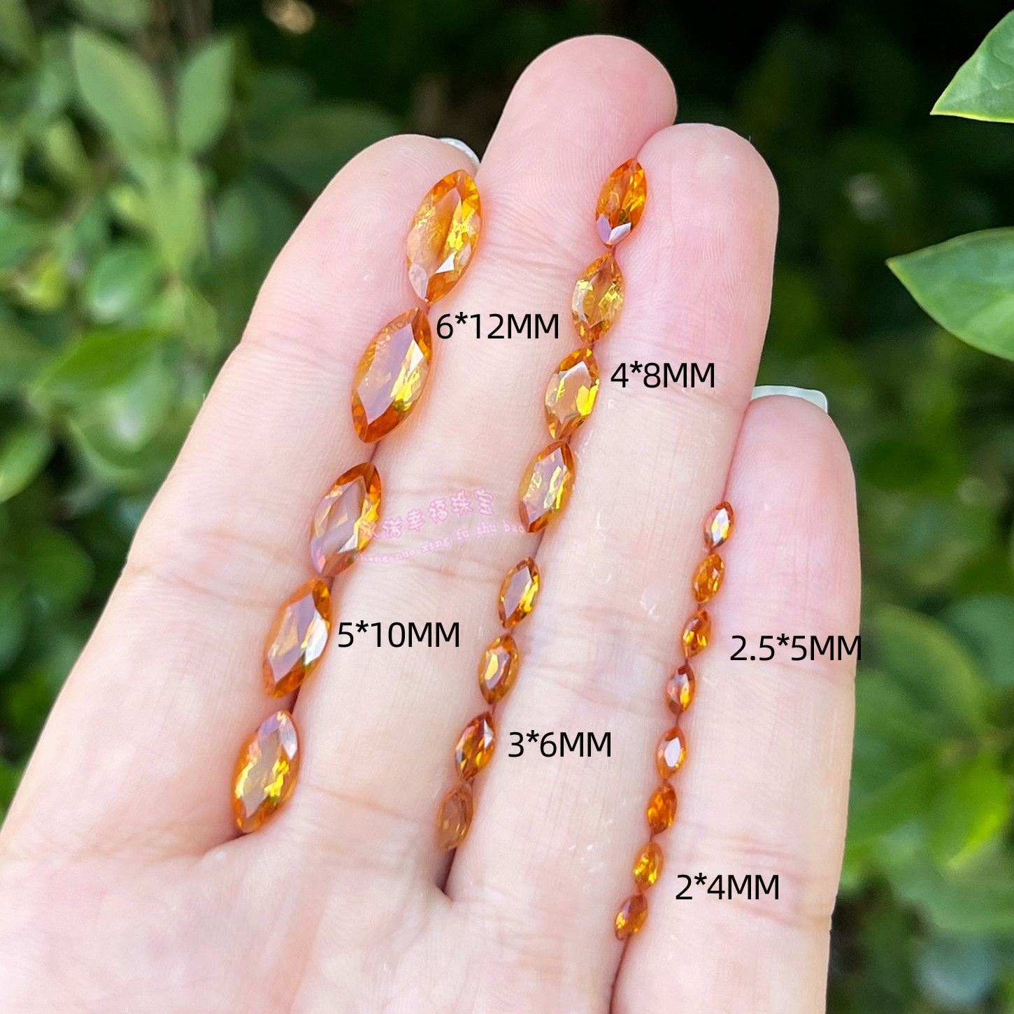 天然黄水晶马目形 2*4 3*6 4*8 5*10 6*12MM深色黄晶裸石戒面原石图片