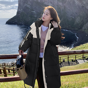 秋冬新款撞色拼接中长款羽绒服女 加厚保暖显瘦外套图片