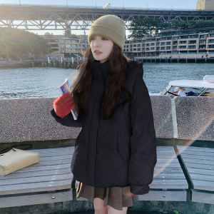 白色小个子羽绒服女2024冬季新款奶呼呼百搭加厚短款白鸭绒面包服图片