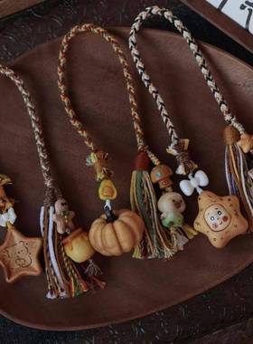 原创萌趣彩色编绳象牙果檀木星星车挂钥匙扣包挂配饰品