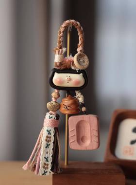 原创血柏粪坑搭配桃木便便星月元宝黑檀卡通小猪包挂个性时尚挂饰