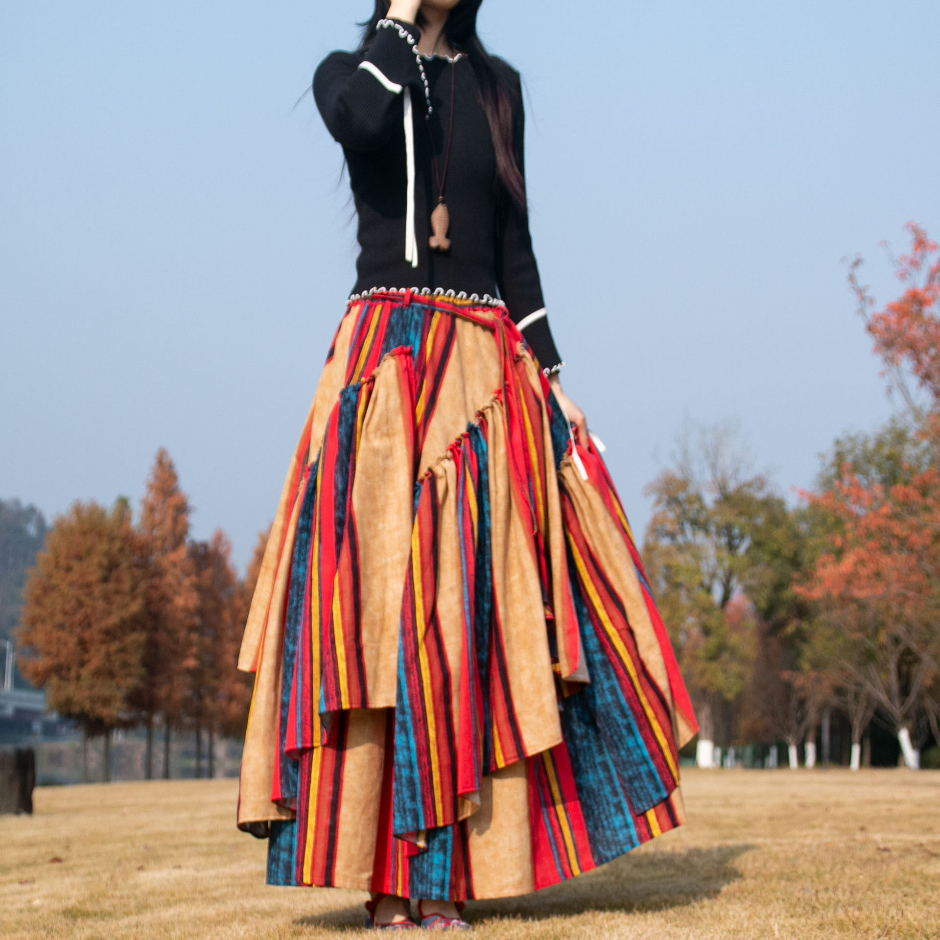 2026新款民族风长裙女装春秋冬印花棉麻大摆裙半身裙系带长款裙子