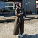 新款大货已出2B110-3722-P325-K478咸菜绿带包包大衣，女装毛呢外套，浙宝290A