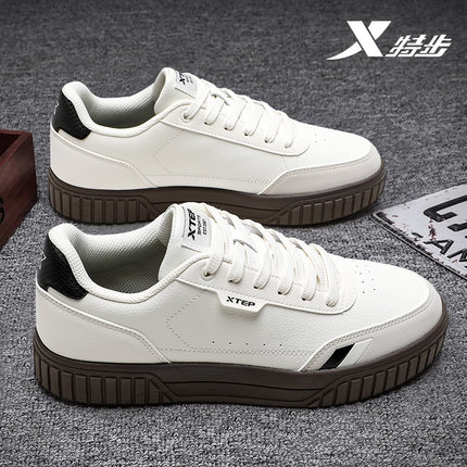 特步男鞋低帮板鞋男2025冬季新款学生正品休闲小白鞋皮面运动鞋男