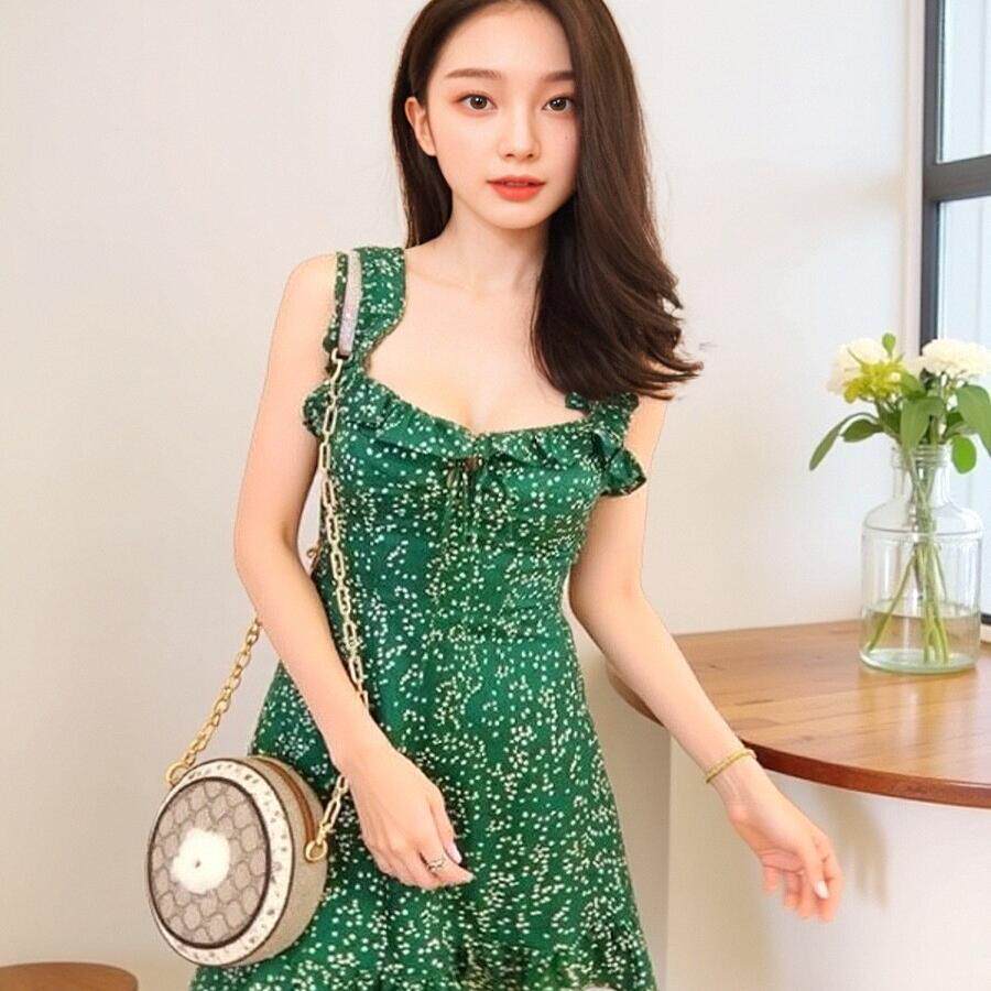 地球店连衣裙女夏收腰显瘦印花碎花小清新绿色雪纺chic背带裙子