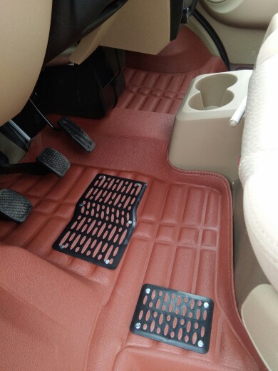 东风小康C37/C35/C56/C36脚垫