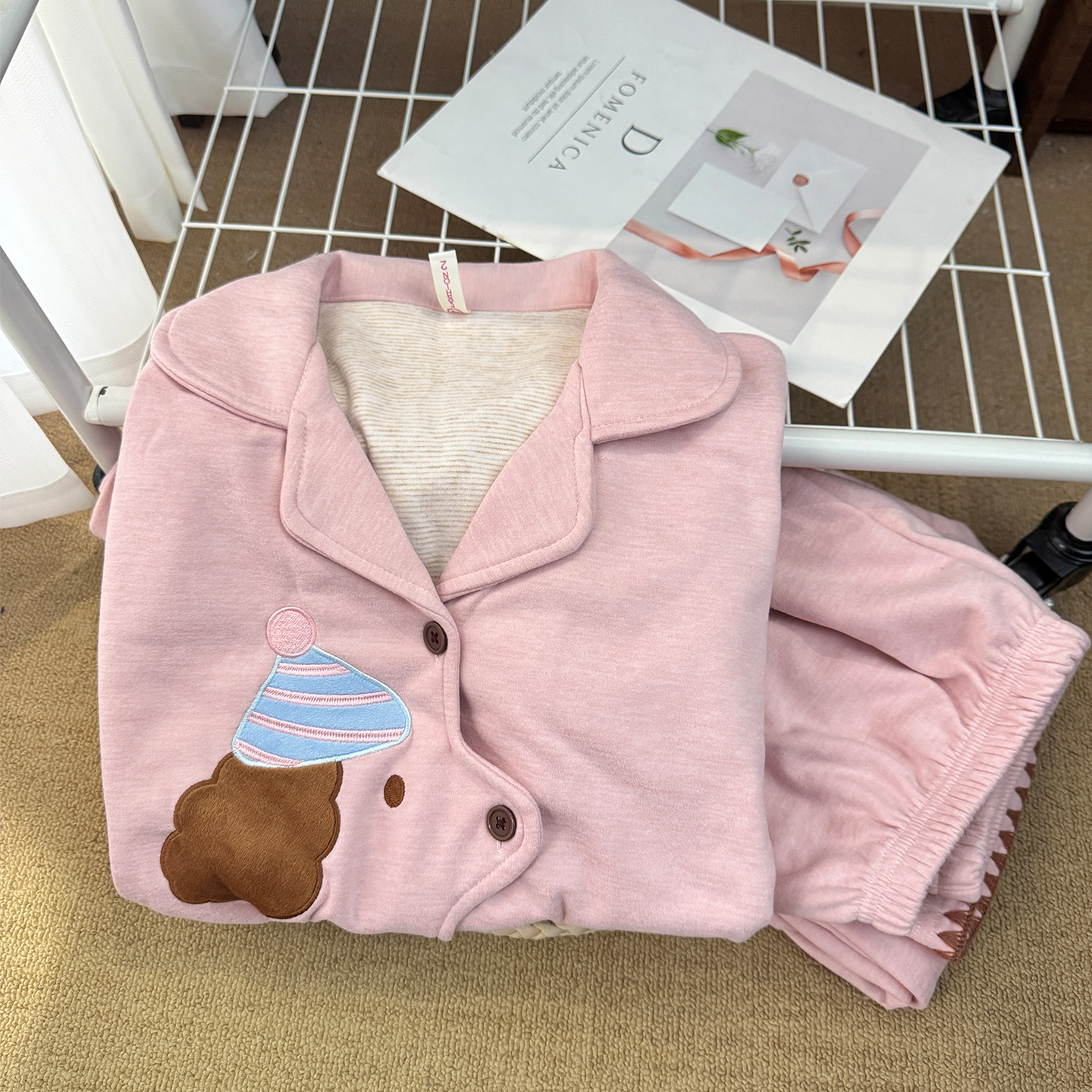 可爱小狗薄绒睡衣女秋冬套装