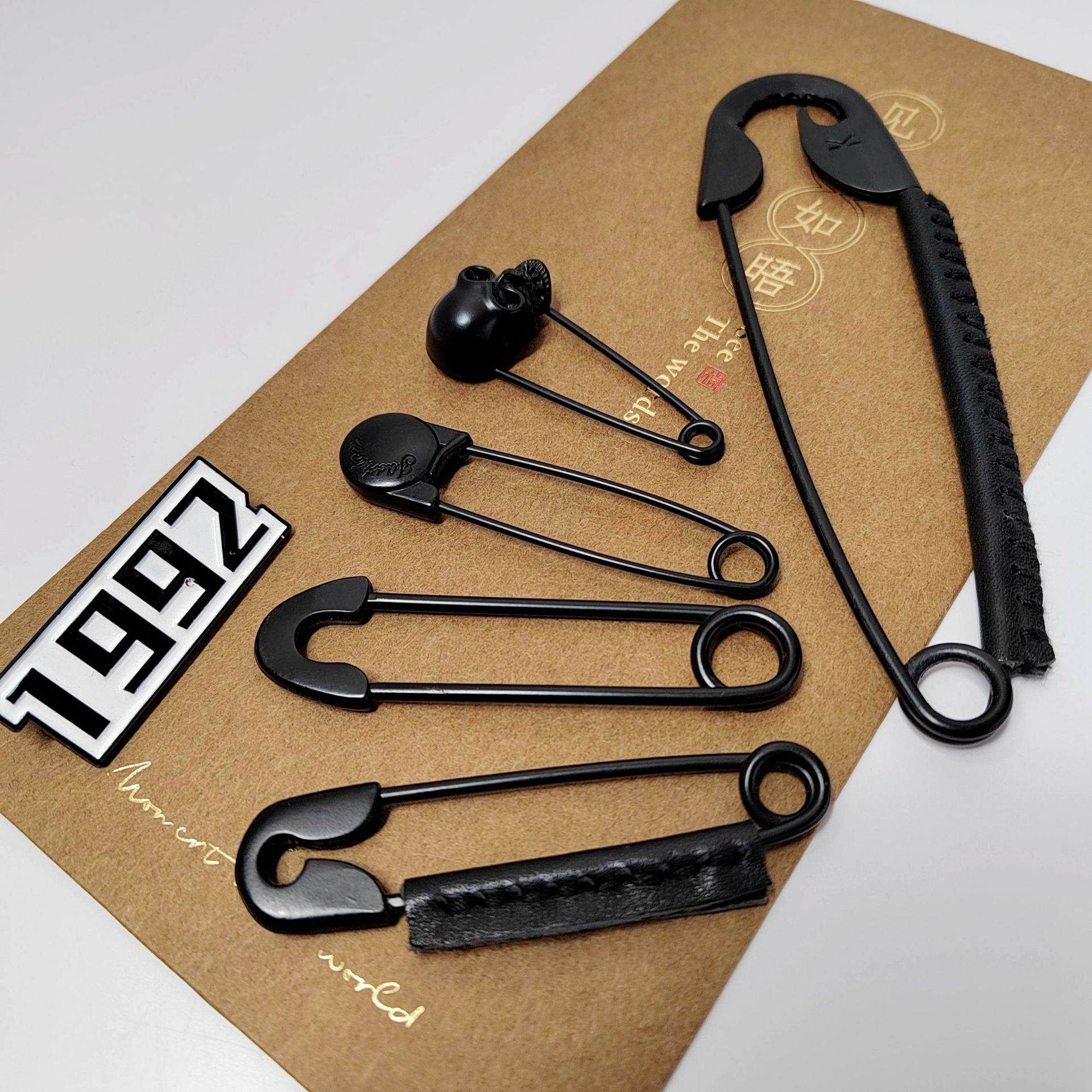 个性暗黑色系列潮牌帽子装饰电泳黑别针大扣针牛仔裤装饰金属配件