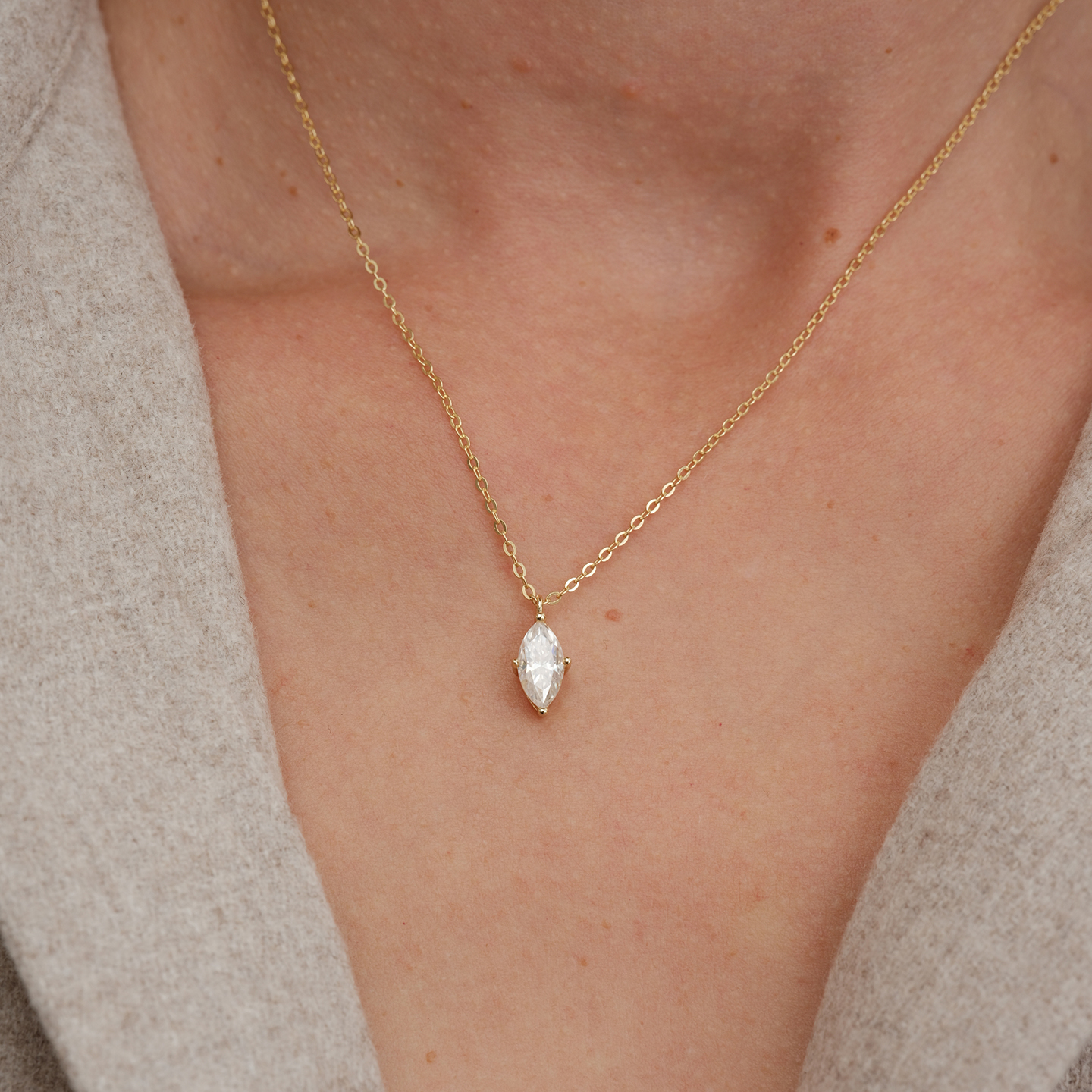 【CnHnOn脂肪商店】s925纯银梨形莫桑钻马眼钻高级经典锁骨项链